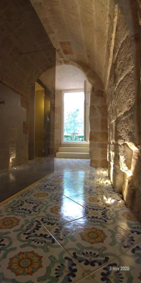 My Monopoli - Casa Dei Fiori Suite "Mimosa" Casa D'Epoca Luaran gambar