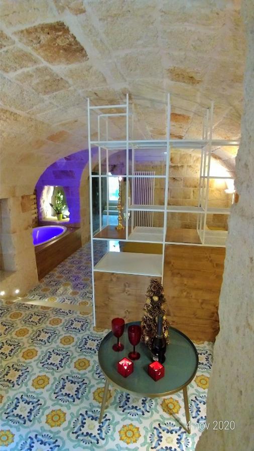 My Monopoli - Casa Dei Fiori Suite "Mimosa" Casa D'Epoca Luaran gambar